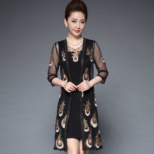 luxury evening dress 2021 autumn middle-aged and elderly leisure suit wedding banquet large size slim fit embroidery 's cloth women�, Black;gray
luxury evening dress 2021 autumn middle-aged and elderly leisure suit wedding banquet large size slim fit embroidery 's cloth women�, Black;gray