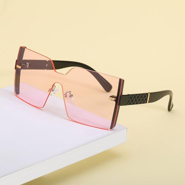 outdoor eyewear 2021 stylish rimless sunglasses ladies retro big frame integrated windproof men's uv400 riding glasses
outdoor eyewear 2021 stylish rimless sunglasses ladies retro big frame integrated windproof men's uv400 riding glasses