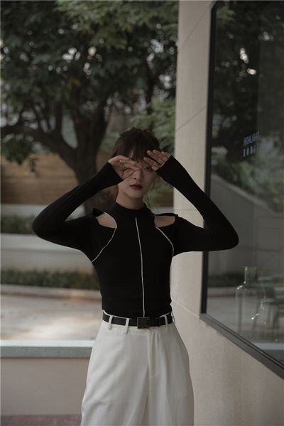 2021 new long sleeve cold shoulder black t women tight designer ladies underwear tee shirt fall clothes hjdk, White
2021 new long sleeve cold shoulder black t women tight designer ladies underwear tee shirt fall clothes hjdk, White