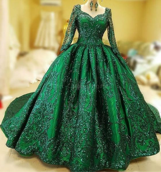 2021 plus size arabic aso ebi luxurious lace hunter green wedding gowns long sleeves ball gown vintage sparkly bridal dresses zj154, White
2021 plus size arabic aso ebi luxurious lace hunter green wedding gowns long sleeves ball gown vintage sparkly bridal dresses zj154, White