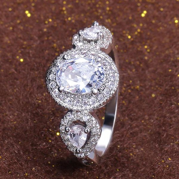 wedding rings huitan 2021 trendy ring for female clear three crystal stone prong setting engagement proposal women, Slivery;golden
wedding rings huitan 2021 trendy ring for female clear three crystal stone prong setting engagement proposal women, Slivery;golden