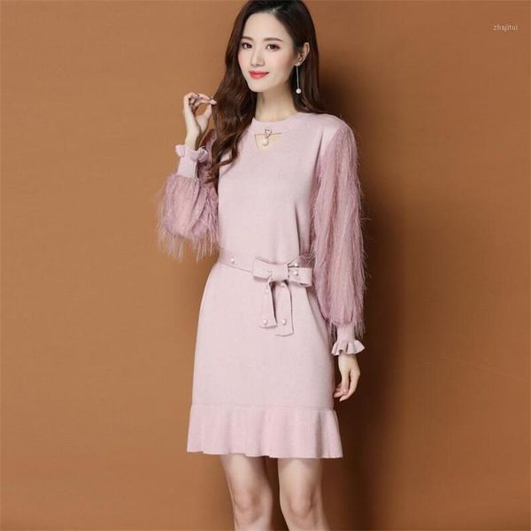 women's sweaters 2021 spring and autumn dress slim solid color round neck belt beaded long-sleeved stitching knit skirt, White;black
women's sweaters 2021 spring and autumn dress slim solid color round neck belt beaded long-sleeved stitching knit skirt, White;black