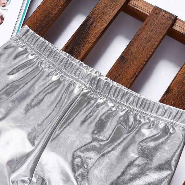 yoga outfit women shiny silver gold leggings high-waisted faux leather stretch pencil pants
yoga outfit women shiny silver gold leggings high-waisted faux leather stretch pencil pants