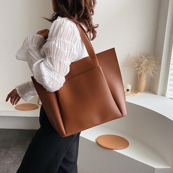pu leather shoulder bag for women 2021 new handbag big bag simple for girls girls soft leather large capacity tote
pu leather shoulder bag for women 2021 new handbag big bag simple for girls girls soft leather large capacity tote