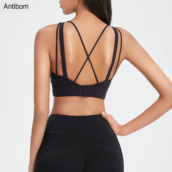 antibom sports bra with removable pad shockproof fitness gym adjustable band beauty back strappy design nylon+spandex, White;black
antibom sports bra with removable pad shockproof fitness gym adjustable band beauty back strappy design nylon+spandex, White;black
