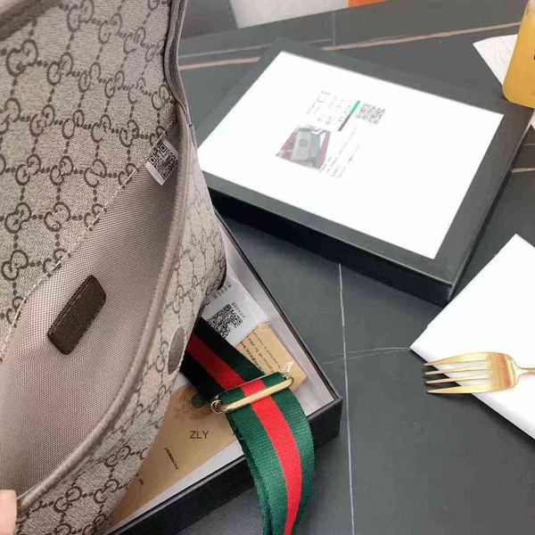 kwai tong net red lee card, the same old retro tiger bag, printed tide shoulder bag and bag. zly bags
kwai tong net red lee card, the same old retro tiger bag, printed tide shoulder bag and bag. zly bags