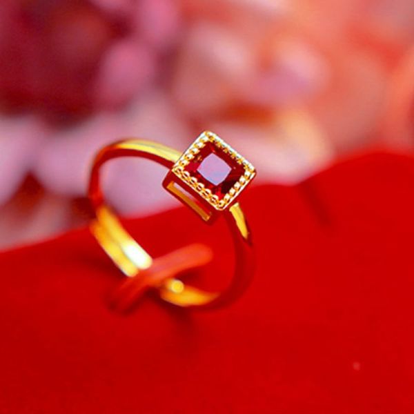 square cut red cubic zircon shiny women ring 18k yellow gold filled wedding party femal band gift, Golden;silver
square cut red cubic zircon shiny women ring 18k yellow gold filled wedding party femal band gift, Golden;silver