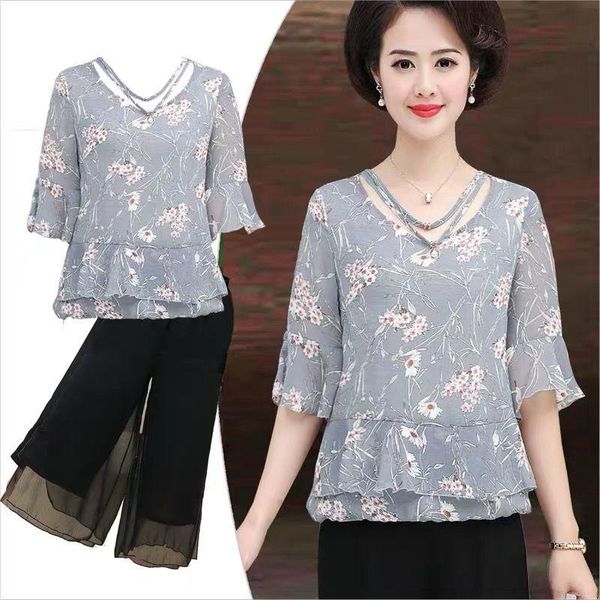 women's blouses & shirts summer chiffon mother's suit noble lady's day dress two piece, White
women's blouses & shirts summer chiffon mother's suit noble lady's day dress two piece, White