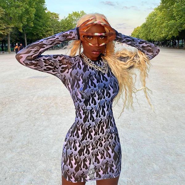 2021 autumn see through black mesh calls female print mini new long sleeve the neck-neck club pencil streetwear aanx, Black;gray
2021 autumn see through black mesh calls female print mini new long sleeve the neck-neck club pencil streetwear aanx, Black;gray