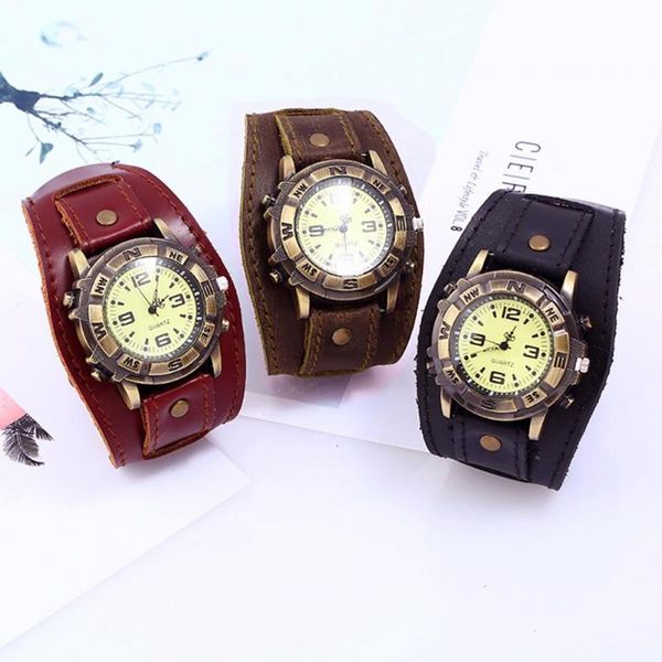 wristwatches 2021 fashion punk cool vintage women men faux leather round dial quartz bracelet wrist watches for dating gift, Slivery;brown
wristwatches 2021 fashion punk cool vintage women men faux leather round dial quartz bracelet wrist watches for dating gift, Slivery;brown