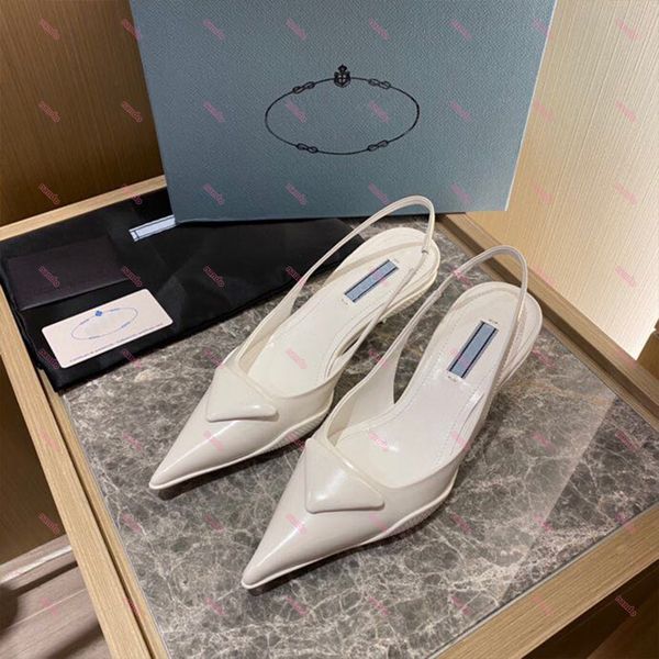 shoe the triangle marks famous designer lady sandals worn by queen in high heels a84, Black
shoe the triangle marks famous designer lady sandals worn by queen in high heels a84, Black