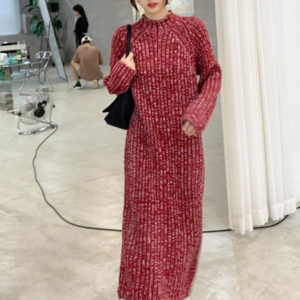 casual dresses 2021 autumn winter women solid long sleeve robe female knitted sweater fashion pullover, Black;gray
casual dresses 2021 autumn winter women solid long sleeve robe female knitted sweater fashion pullover, Black;gray
