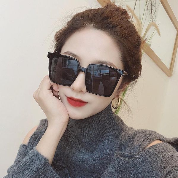 sunglasses vintage square women classic oversized sun glasses men shades female luxury designer transparent gradient sunglass, White;black
sunglasses vintage square women classic oversized sun glasses men shades female luxury designer transparent gradient sunglass, White;black
