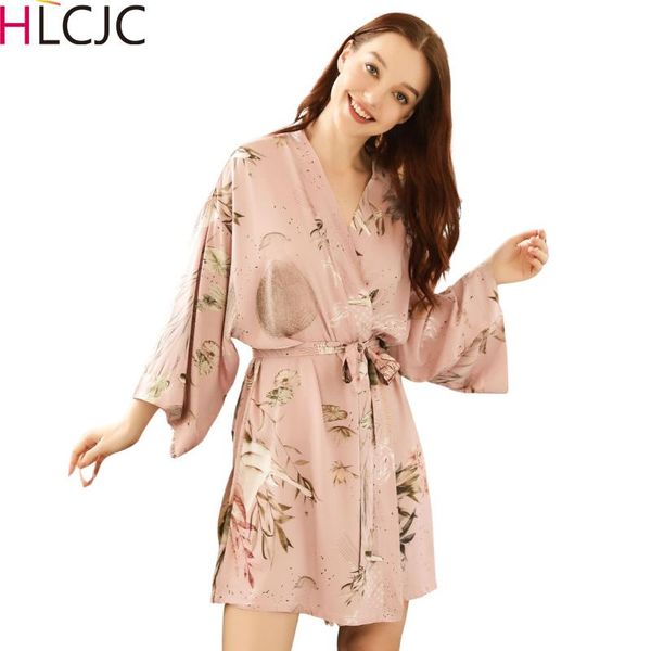 women's sleepwear high-end nightgown women bathrobe floral printed robe cotton satin comfort loose sleepdress femme soft kimono homewea, Black;red
women's sleepwear high-end nightgown women bathrobe floral printed robe cotton satin comfort loose sleepdress femme soft kimono homewea, Black;red