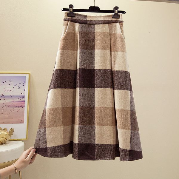 new 2021 korean vintage wool elegant plaid womens plus size high waist maxi skirt autumn winter warm office lady long skirts q05t, Black
new 2021 korean vintage wool elegant plaid womens plus size high waist maxi skirt autumn winter warm office lady long skirts q05t, Black