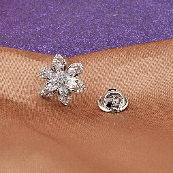 pins, brooches cute small shiny zircon flower shape anti-glare brooch simple silver color cardigan buckle collar clips pins accessories, Gray
pins, brooches cute small shiny zircon flower shape anti-glare brooch simple silver color cardigan buckle collar clips pins accessories, Gray