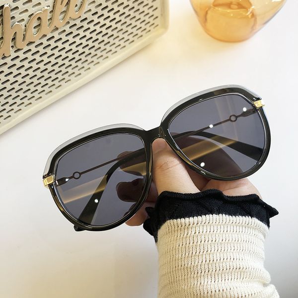 classic glasses large frame sun net red personalized transparent anti blue light, White;black
classic glasses large frame sun net red personalized transparent anti blue light, White;black