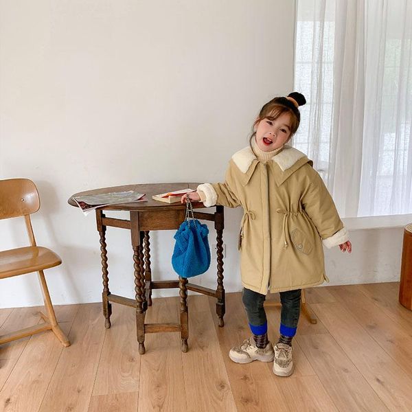 winter 2021 new children's wear girls' big lapel waist windbreaker korean version plush thickened coat 2-58, Blue;gray
winter 2021 new children's wear girls' big lapel waist windbreaker korean version plush thickened coat 2-58, Blue;gray