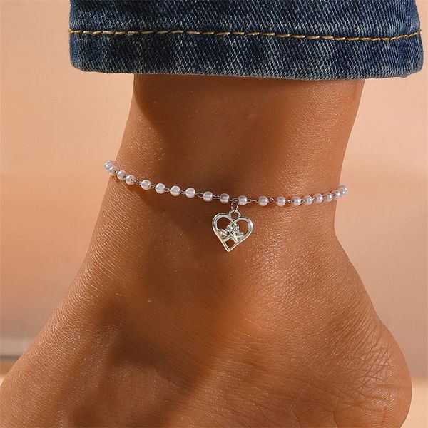 anklets fashion creative cat claw love shape hollow pendant simple personality women's imitation pearl anklet party jewelry, Red;blue
anklets fashion creative cat claw love shape hollow pendant simple personality women's imitation pearl anklet party jewelry, Red;blue