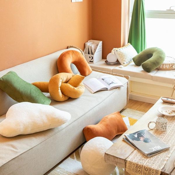 cushion/decorative pillow nordic style living room sofa irregular home bar decoration cushions hugs modern solid color chair cushion
cushion/decorative pillow nordic style living room sofa irregular home bar decoration cushions hugs modern solid color chair cushion