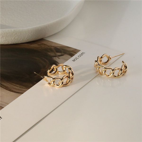 fashion korean personalized earrings female s925 silver needle chain simple cold wind earrings feminine, Golden
fashion korean personalized earrings female s925 silver needle chain simple cold wind earrings feminine, Golden