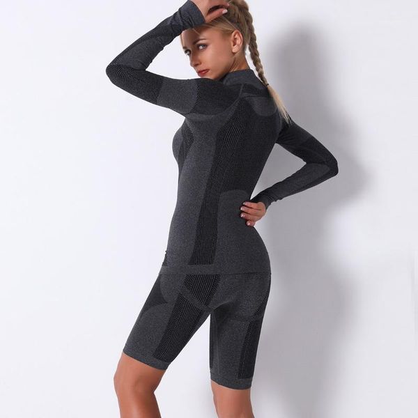 yoga outfit women sportswear set gym clothing seamless tracksuit long sleeve running high waist shorts for fitness sports short suits
yoga outfit women sportswear set gym clothing seamless tracksuit long sleeve running high waist shorts for fitness sports short suits