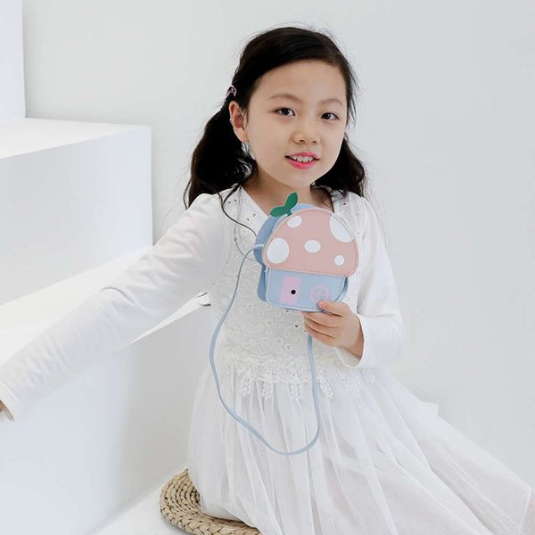 hbp korean version girl's children's messenger fashion little girl baby mini cute cartoon small mushroom bag
hbp korean version girl's children's messenger fashion little girl baby mini cute cartoon small mushroom bag