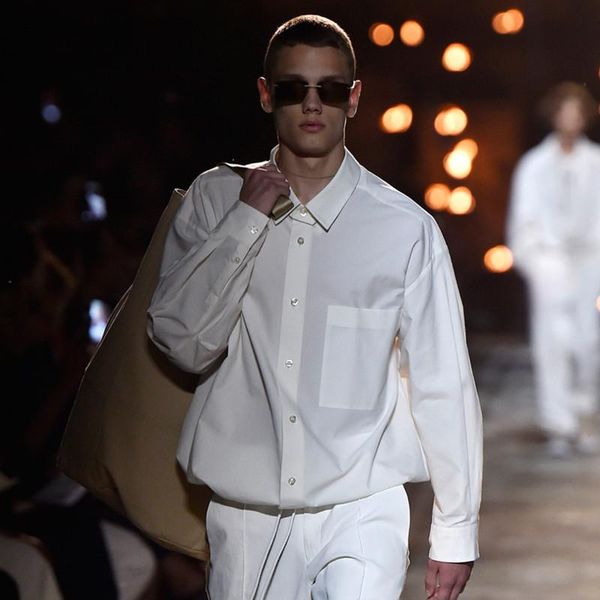 men's casual shirts long sleeved shirt 2021 autumn show loose shoulder large pocket yuppie small square collar, White;black
men's casual shirts long sleeved shirt 2021 autumn show loose shoulder large pocket yuppie small square collar, White;black