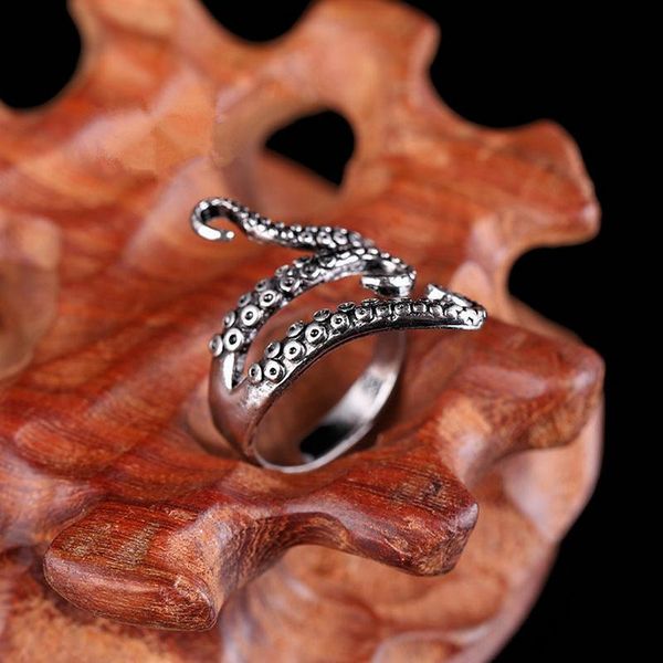 cluster rings 1pc punk gothic ocs male ring hip hop vintage metal animals adjustable open women men jewelry bijoux, Golden;silver
cluster rings 1pc punk gothic ocs male ring hip hop vintage metal animals adjustable open women men jewelry bijoux, Golden;silver