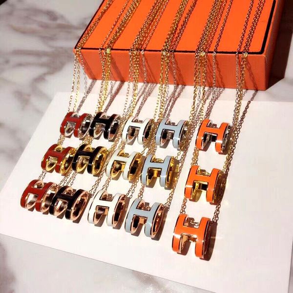design jewelry necklace female light luxury 2021 new letter rose gold ins enamel pendant pig nose clavicle chain, Silver
design jewelry necklace female light luxury 2021 new letter rose gold ins enamel pendant pig nose clavicle chain, Silver