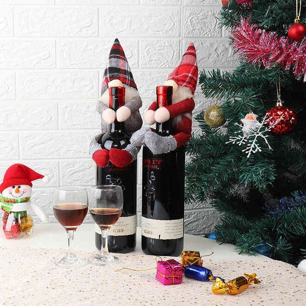 christmas new faceless doll wine bottle decoration santa old man holding cover decoration products nordic style
christmas new faceless doll wine bottle decoration santa old man holding cover decoration products nordic style