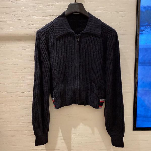 women's knits & tees 2021 autumn high-end fashion navy blue soft knit wool cardigan women lapel zip-up short comfortable sweater, White
women's knits & tees 2021 autumn high-end fashion navy blue soft knit wool cardigan women lapel zip-up short comfortable sweater, White