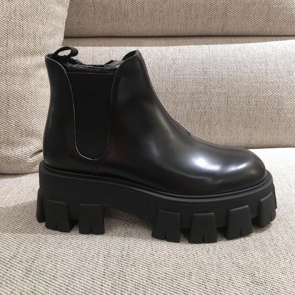 2021 the new boots winter women luxury designer ankle black leather autumn warm fur motorcycle non-slip waterproof female platform shoes sno
2021 the new boots winter women luxury designer ankle black leather autumn warm fur motorcycle non-slip waterproof female platform shoes sno