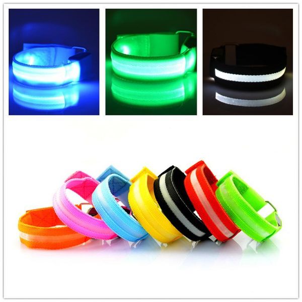 elbow & knee pads armband flashing belt led night run light outdoor sports cycling biking reflective bracelet safety warning arm warmers, Black;gray
elbow & knee pads armband flashing belt led night run light outdoor sports cycling biking reflective bracelet safety warning arm warmers, Black;gray