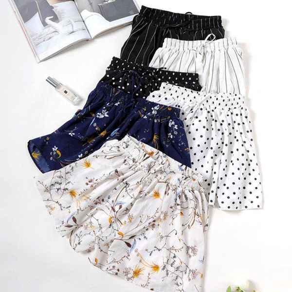 women's shorts x 2021 summer women print casual wide leg high waist loose chiffon slim stripe leisure elastic short, White;black
women's shorts x 2021 summer women print casual wide leg high waist loose chiffon slim stripe leisure elastic short, White;black