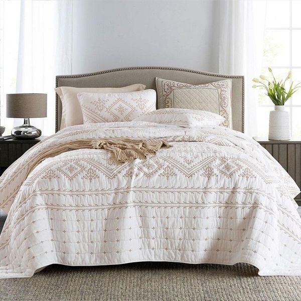 comforters & sets florentine bedspread quilt set 3pcs solid embroidered coverlets cotton quilts quilted bedding bed cover king queen size bl
comforters & sets florentine bedspread quilt set 3pcs solid embroidered coverlets cotton quilts quilted bedding bed cover king queen size bl