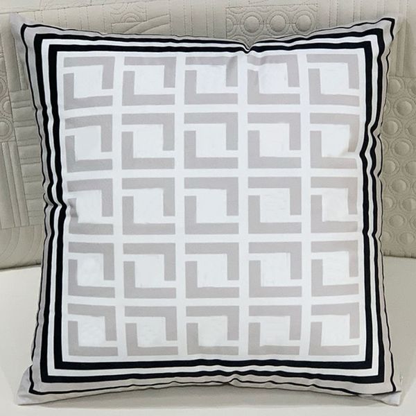 luxury square cushion designer decorative pillow f luxurys designers cushion fashion cotton pillow home decor four seasons d2110199z
luxury square cushion designer decorative pillow f luxurys designers cushion fashion cotton pillow home decor four seasons d2110199z