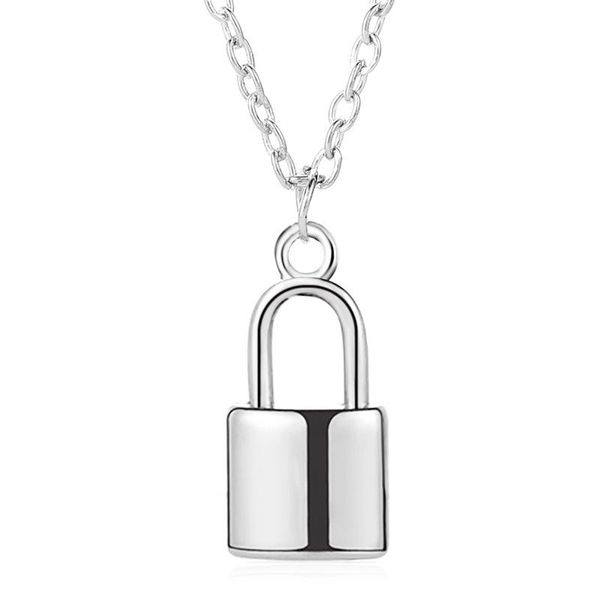 chokers women's choker necklace gold silvery lock with short chain jewelry simple fashion neck 2021, Golden;silver
chokers women's choker necklace gold silvery lock with short chain jewelry simple fashion neck 2021, Golden;silver