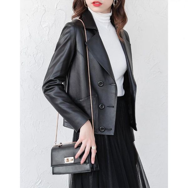women's leather & faux shzq sheep clothes short korean jacket 2021 spring and autumn black straight tube
women's leather & faux shzq sheep clothes short korean jacket 2021 spring and autumn black straight tube