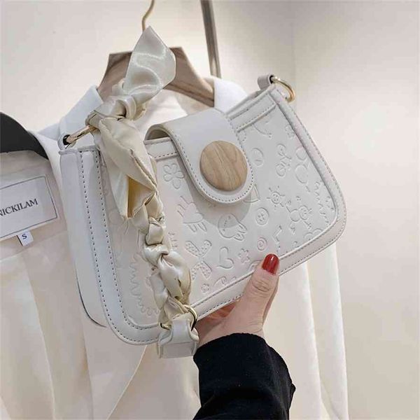 french small women 2021 new fashion underarm soft leather messenger bag mobile phone 
french small women 2021 new fashion underarm soft leather messenger bag mobile phone