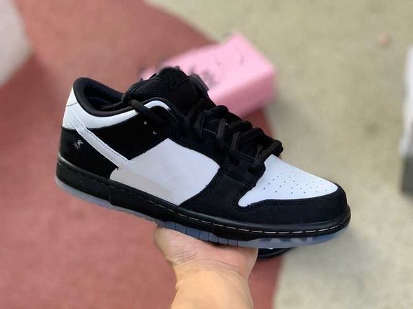 nk x strangelove low mens basketball shoes dunks travis scotts sneakers safari raygun tie dye black university red sports trainers 12qfb0
nk x strangelove low mens basketball shoes dunks travis scotts sneakers safari raygun tie dye black university red sports trainers 12qfb0