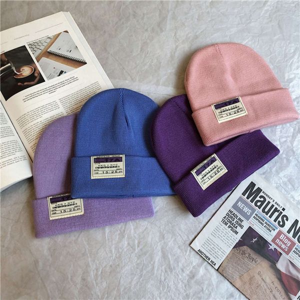 hat net red same versatile candy color high density knitted women's warm wool in autumn and men's fashion, Blue;gray
hat net red same versatile candy color high density knitted women's warm wool in autumn and men's fashion, Blue;gray