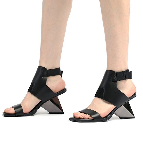 2021 new brand women sandals genuine leather fashion strange style summer buckle strap shose womens sandals lady, Black
2021 new brand women sandals genuine leather fashion strange style summer buckle strap shose womens sandals lady, Black
