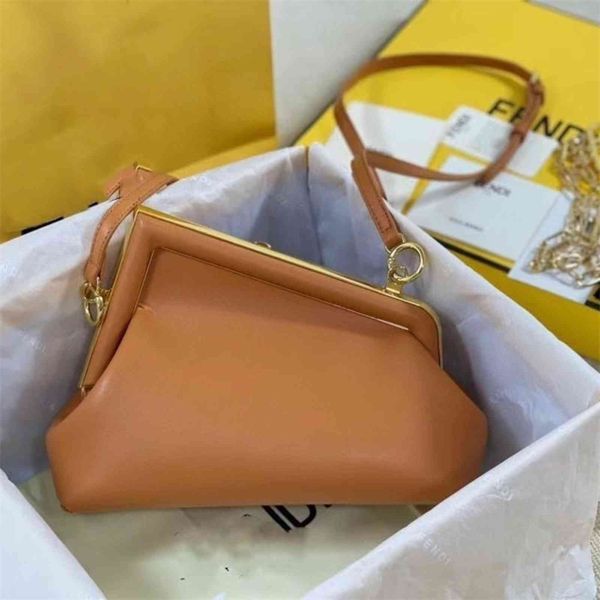 designer bag fend handbags women luxurys handbags first series metal wrapped dinner handbag single shoulder messenger sqa3 cz
designer bag fend handbags women luxurys handbags first series metal wrapped dinner handbag single shoulder messenger sqa3 cz