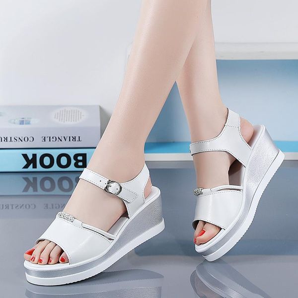 sandals 2021 summer style ladies casual shoes trifle mid-heel women outdoor, Black
sandals 2021 summer style ladies casual shoes trifle mid-heel women outdoor, Black