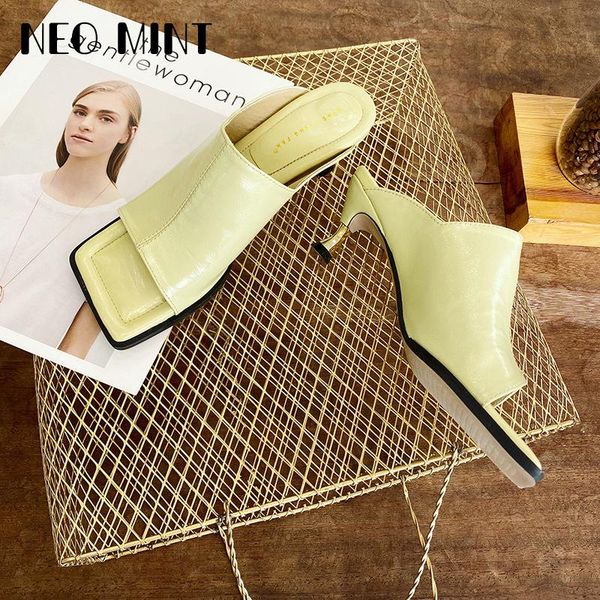 2021 women luxury slippers fashion metal heels brand mules square toe slip on low heels leathre sandals women outdoor slides, Black
2021 women luxury slippers fashion metal heels brand mules square toe slip on low heels leathre sandals women outdoor slides, Black