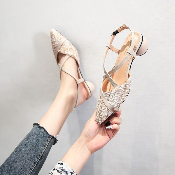 dress shoes 2021 buckle pump women patchwork slingback slide strange heels pointed toe narrow band heel sandals big size zapatos mujer, Black
dress shoes 2021 buckle pump women patchwork slingback slide strange heels pointed toe narrow band heel sandals big size zapatos mujer, Black