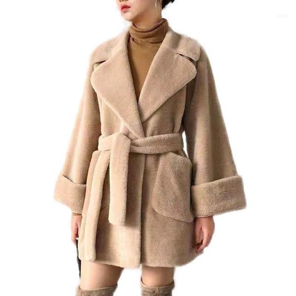 real fur coat women winter korean jacket with belt sheep wool coats genuine shearing female1, Black
real fur coat women winter korean jacket with belt sheep wool coats genuine shearing female1, Black