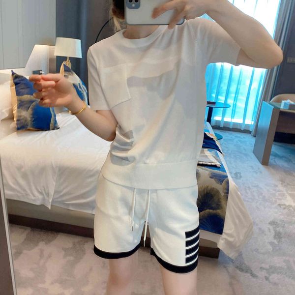 summer versatile short sleeve four bar pocket t-shirt round neck knitted ice hemp bottomed shirt tb men's and women's slim fashion, White
summer versatile short sleeve four bar pocket t-shirt round neck knitted ice hemp bottomed shirt tb men's and women's slim fashion, White