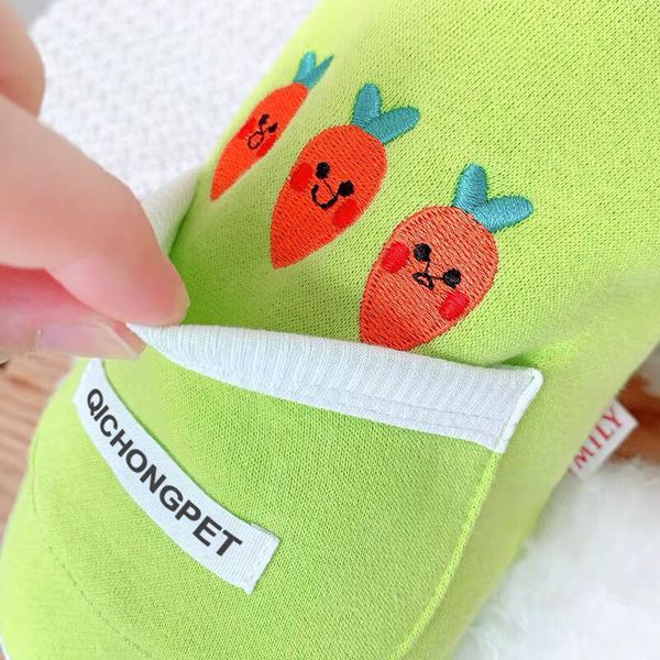 spring and autumn pet open button sweater teddy bear bomei chenery vip yorkshire little dog cloth
spring and autumn pet open button sweater teddy bear bomei chenery vip yorkshire little dog cloth